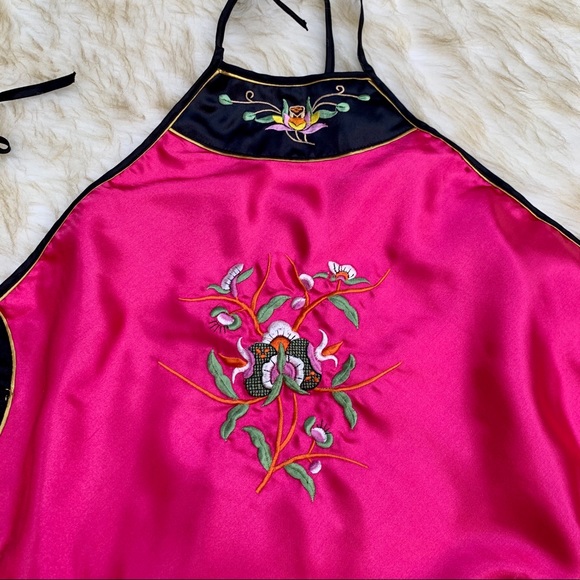 🎉 Sale Asian Pink Flower Embroidered Halter Tie Top - Picture 2 of 3